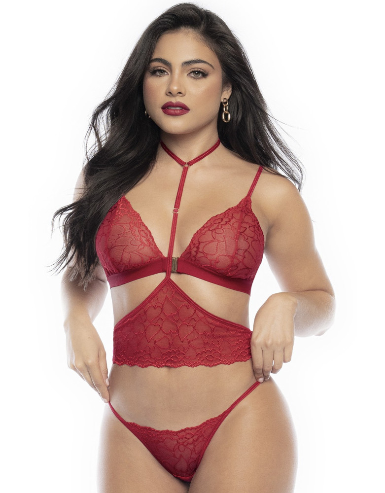 Ensemble lingerie trois pièces en dentelle rouge imprimée de cœurs