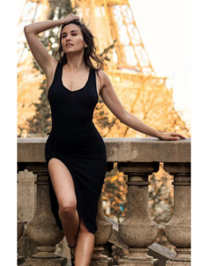 Robe noire Anastasia