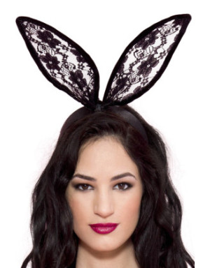 Petite oreilles de lapine en dentelle