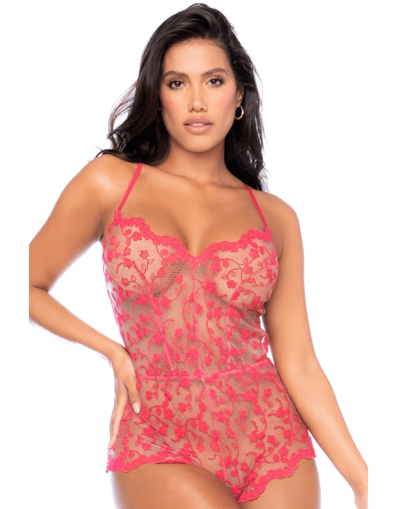 Combishort en dentelle transparente couleur cerise