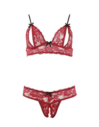 Soutien-gorge, bonnets ouverts, en dentelle rouge et string assorti