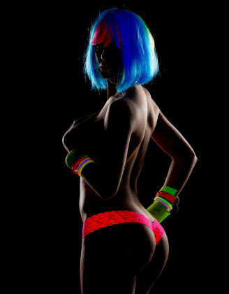 String brésilien rose en dentelle