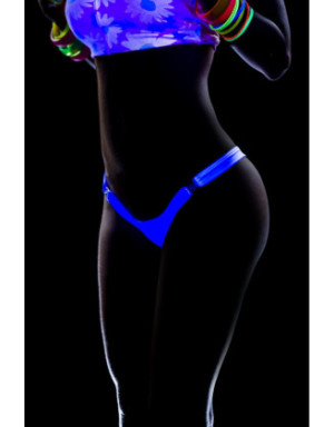 String détachable sur le devant 