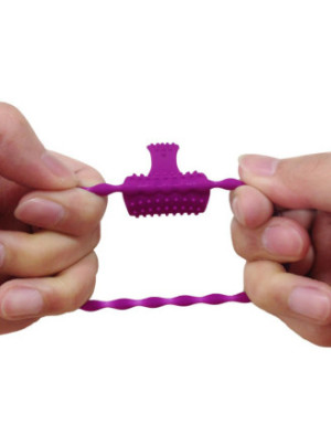 Anneau violet vibrant silicone avec langue picot Pocket Pleasure + 1 dosette de lubrifiant