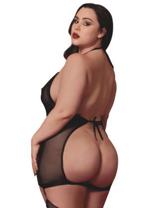 Nuisette grande taille avec porte jarretelles et fouet
