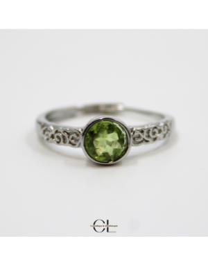 Bague en cuivre blanc ajustable facetté Péridot AA