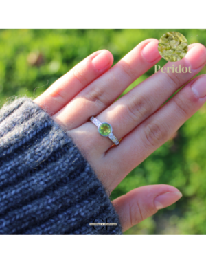 Bague en cuivre blanc ajustable facetté Péridot AA