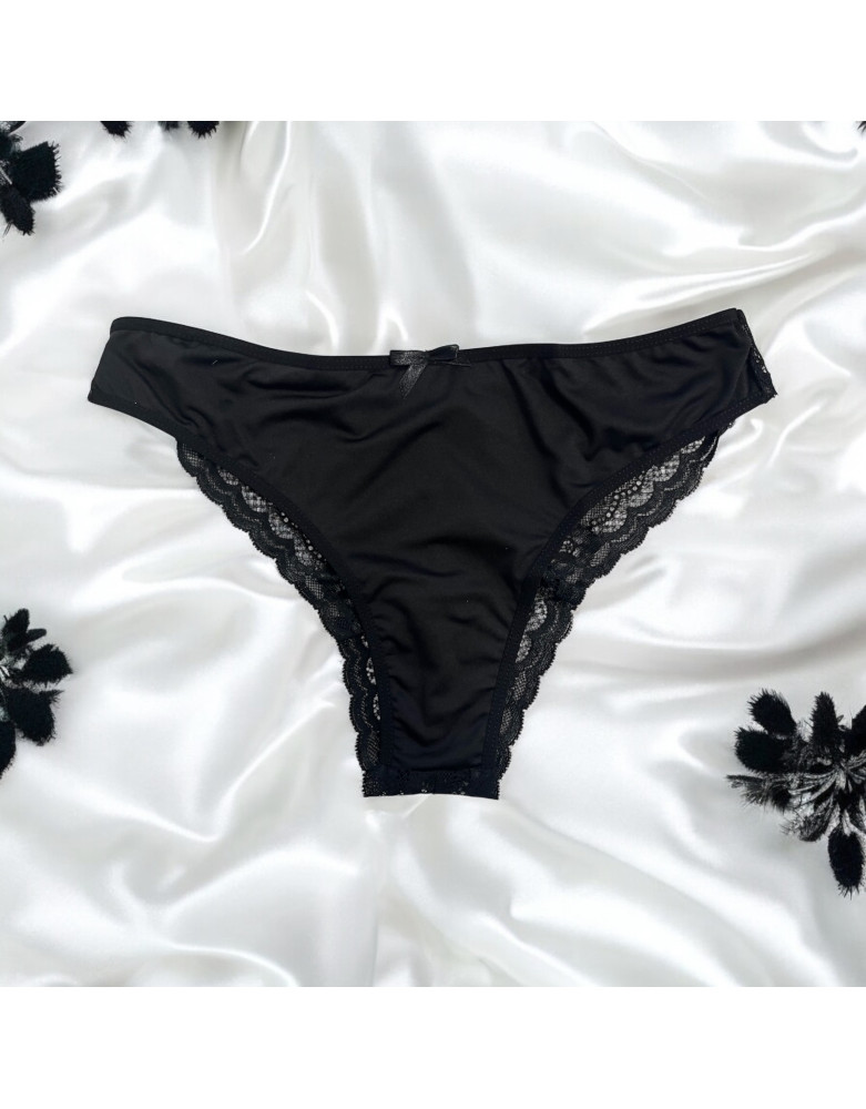 Culotte noire en dentelle avec nœud en satin