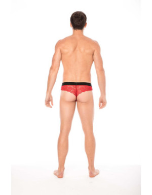 String rouge en dentelle délicate