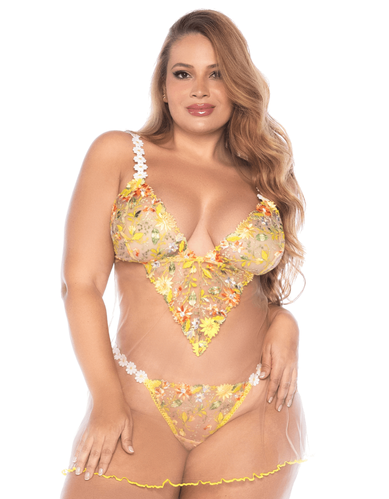 Nuisette grande taille transparente brodée jaune et string