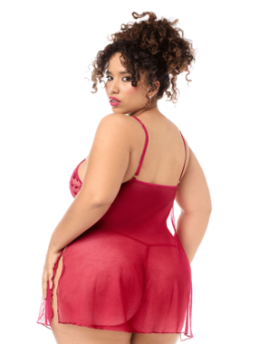Babydoll grande taille Mapalé brodée avec string 